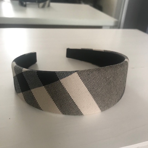 Burberry Accessories - Burberry headband